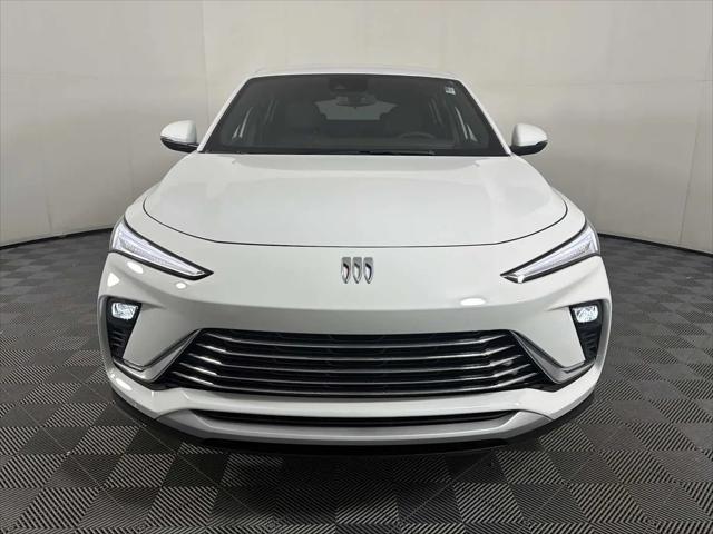 2026 Buick NV Preferred FWD