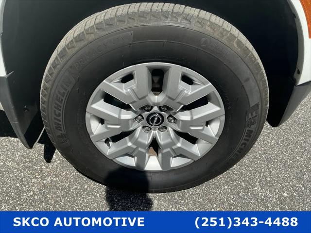 2023 Nissan Frontier Crew Cab SV 4x4