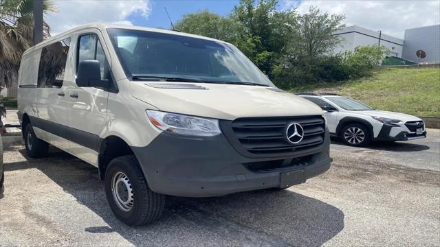 2023 Mercedes-Benz Sprinter 2500 Standard Roof 4-Cyl Diesel HO