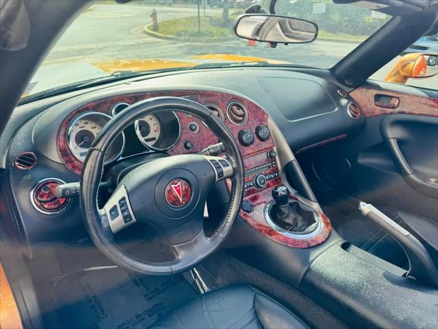 2006 Pontiac Solstice Base