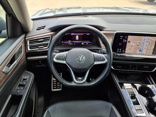 2024 Volkswagen Atlas 2.0T SEL Premium R-Line
