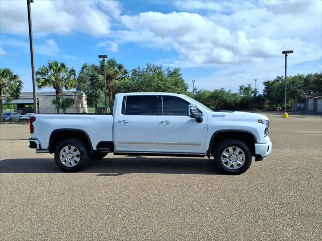 2026 Chevrolet Silverado 2500HD Crew Cab, Standard Bed, High Country, 4WD