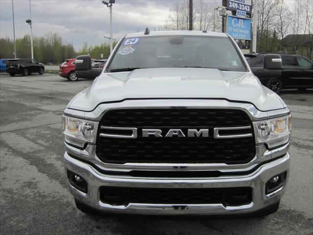2024 Ram 3500 Big Horn Crew Cab 4x4 8' Box