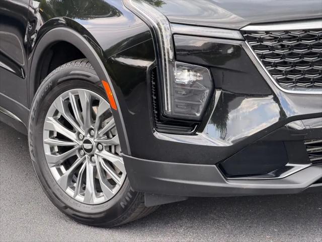 2025 Cadillac XT4 FWD Premium Luxury