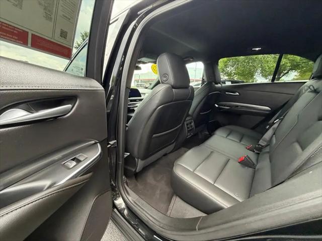 2025 Cadillac XT4 FWD Premium Luxury