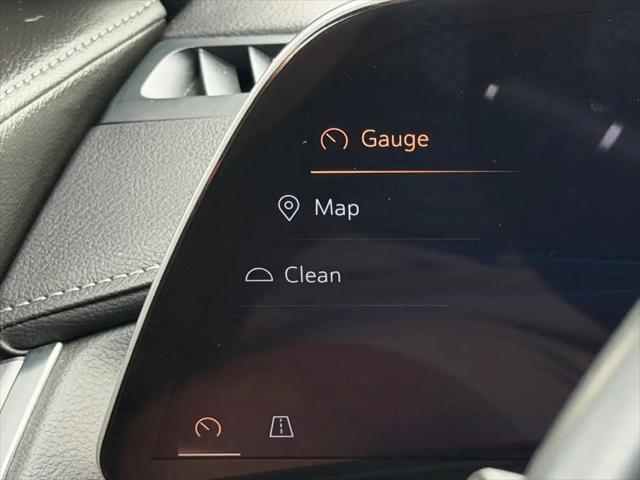 2025 Cadillac XT4 FWD Premium Luxury