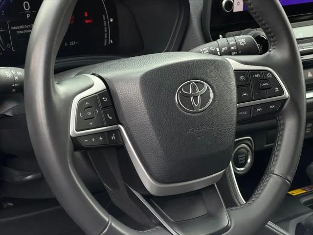 2025 Toyota Grand Highlander XLE