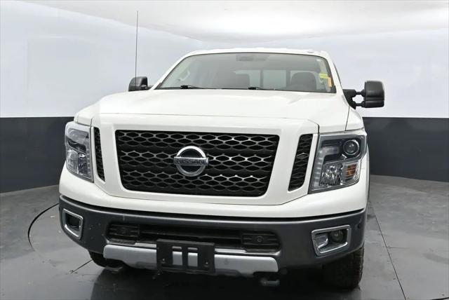 2017 Nissan Titan XD PRO-4X Gas