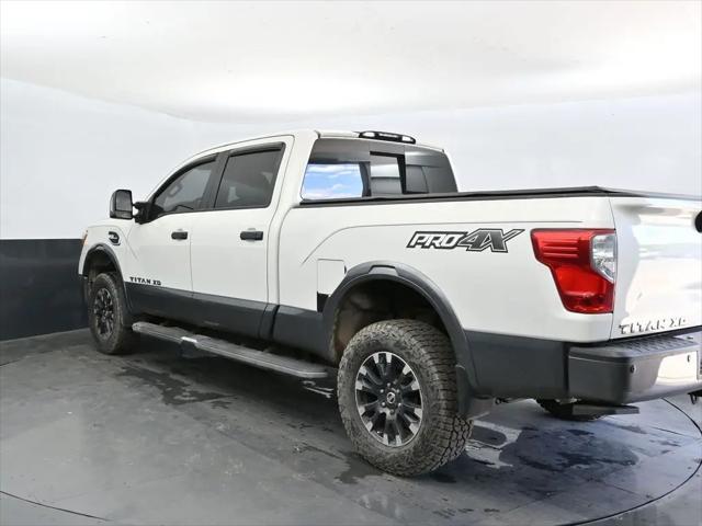 2017 Nissan Titan XD PRO-4X Gas