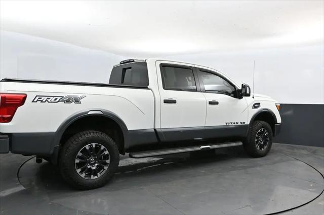 2017 Nissan Titan XD PRO-4X Gas