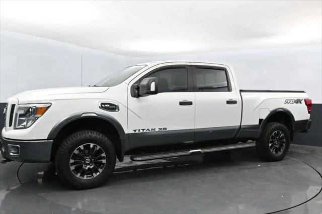 2017 Nissan Titan XD PRO-4X Gas