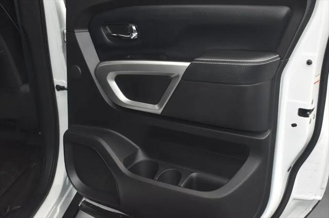 2017 Nissan Titan XD PRO-4X Gas