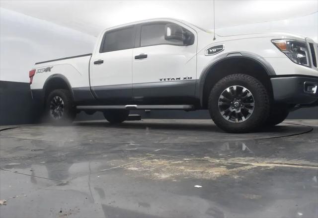 2017 Nissan Titan XD PRO-4X Gas