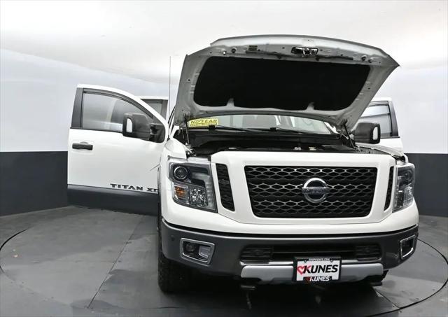 2017 Nissan Titan XD PRO-4X Gas