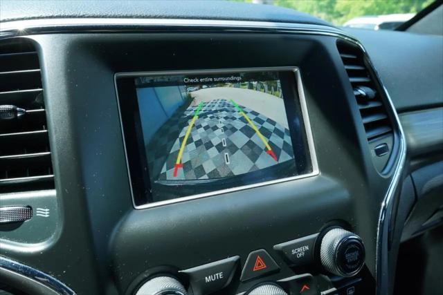 2019 Jeep Grand Cherokee Laredo E 4x4