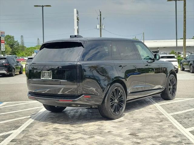 2025 Land Rover Range Rover P400 SE 7 Seat