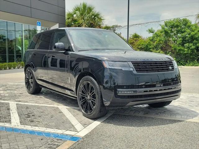 2025 Land Rover Range Rover P400 SE 7 Seat