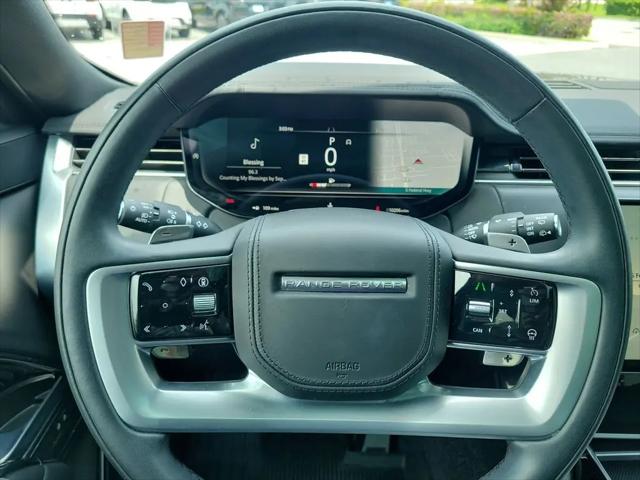2025 Land Rover Range Rover P400 SE 7 Seat