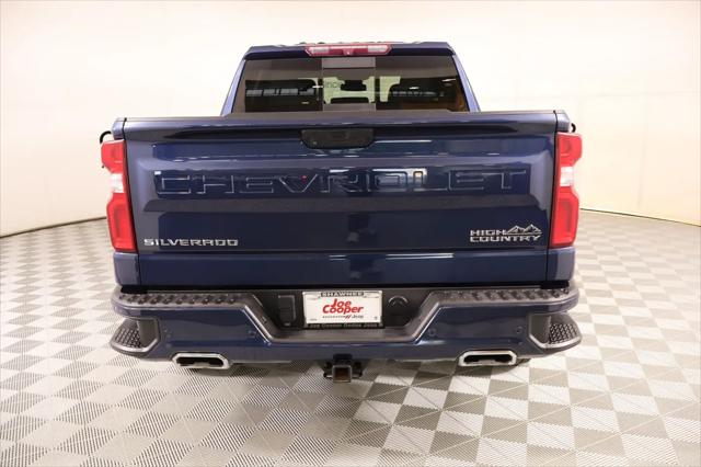 2022 Chevrolet Silverado 1500 4WD Crew Cab Short Bed High Country