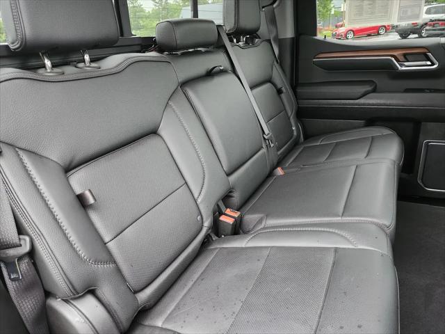 2022 GMC Sierra 1500 4WD Crew Cab Short Box Denali