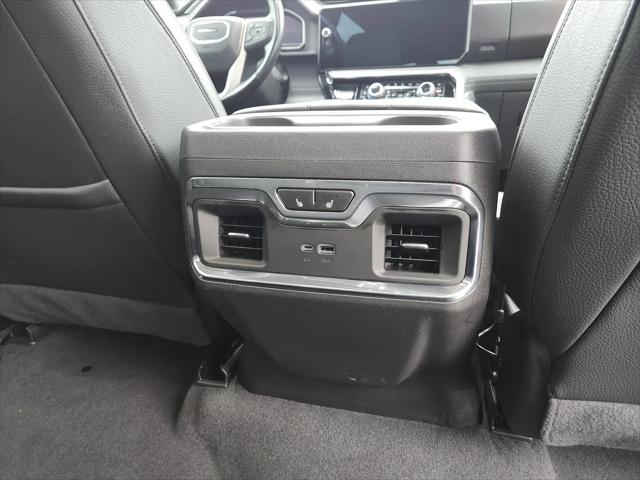 2022 GMC Sierra 1500 4WD Crew Cab Short Box Denali