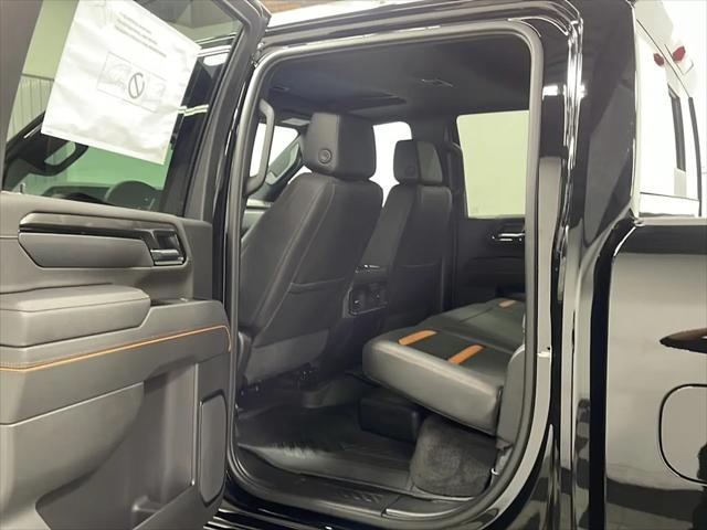 2026 GMC Sierra 2500HD Crew Cab, Standard Bed, AT4, 4WD