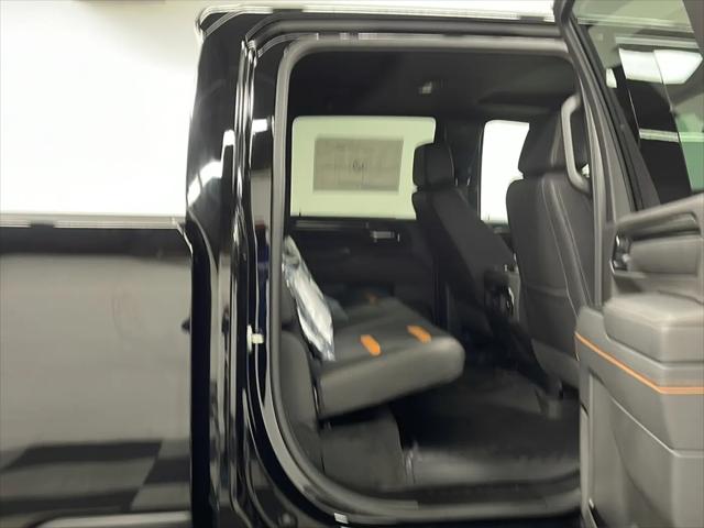 2026 GMC Sierra 2500HD Crew Cab, Standard Bed, AT4, 4WD