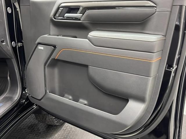 2026 GMC Sierra 2500HD Crew Cab, Standard Bed, AT4, 4WD