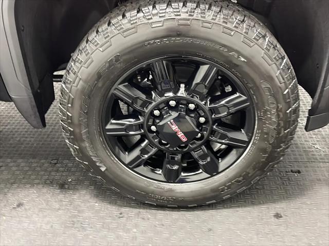 2026 GMC Sierra 2500HD Crew Cab, Standard Bed, AT4, 4WD