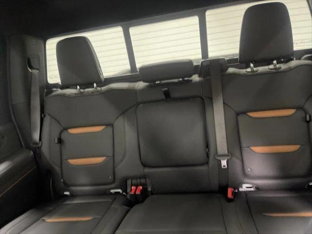 2026 GMC Sierra 2500HD Crew Cab, Standard Bed, AT4, 4WD