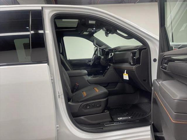 2026 GMC Sierra 2500HD Crew Cab, Standard Bed, AT4, 4WD