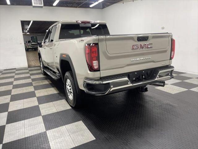 2026 GMC Sierra 2500HD Crew Cab, Standard Bed, SLE, 4WD