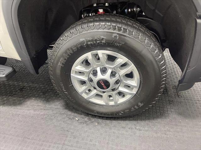 2026 GMC Sierra 2500HD Crew Cab, Standard Bed, SLE, 4WD