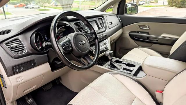 2020 Kia Sedona EX