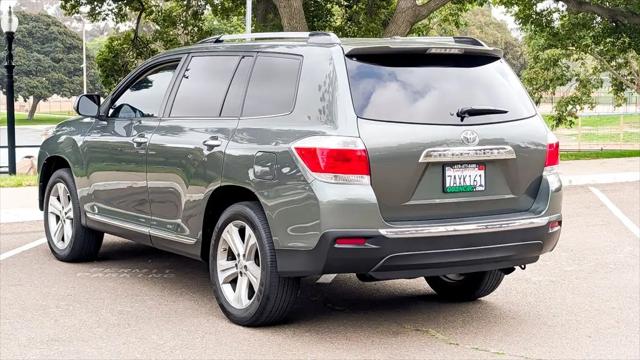 2013 Toyota Highlander Limited V6