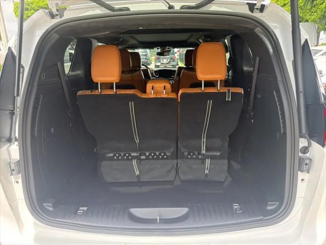 2023 Chrysler Pacifica Hybrid Pinnacle