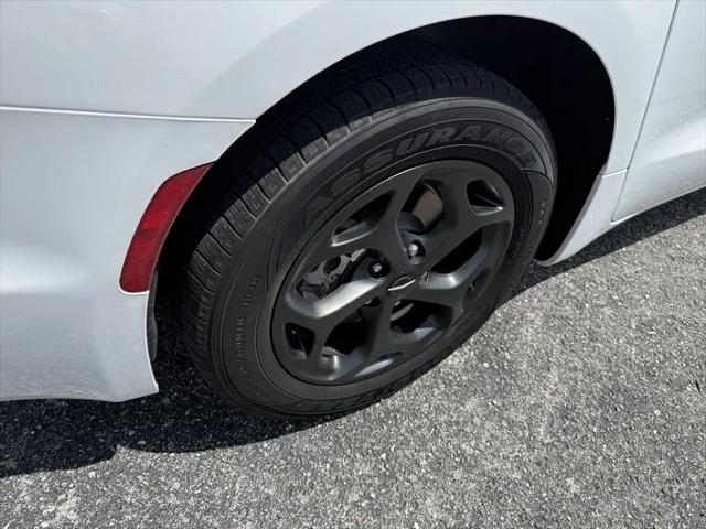 2024 Chrysler Pacifica Hybrid S Appearance Pkg