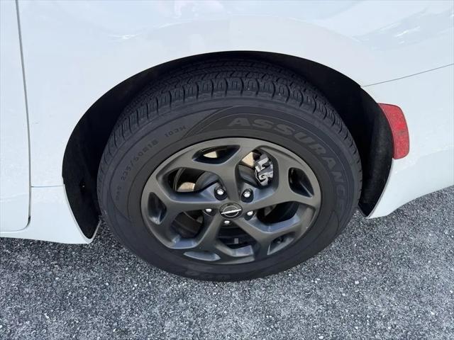 2024 Chrysler Pacifica Hybrid S Appearance Pkg
