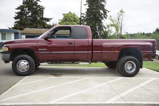 2000 Dodge Ram 3500 ST
