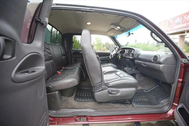 2000 Dodge Ram 3500 ST