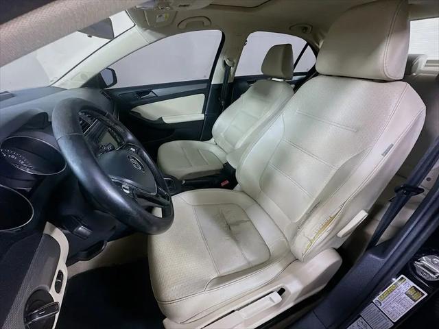 2015 Volkswagen Jetta 1.8T SE