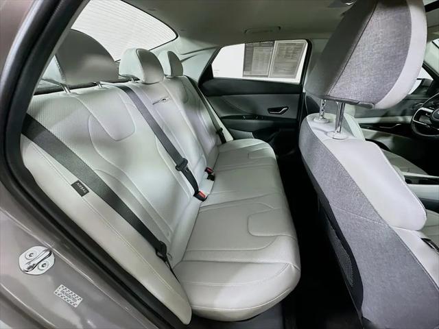 2024 Hyundai Elantra Limited