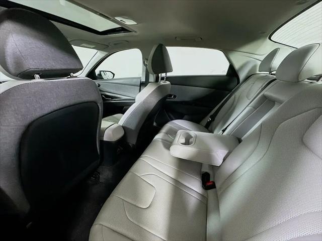 2024 Hyundai Elantra Limited