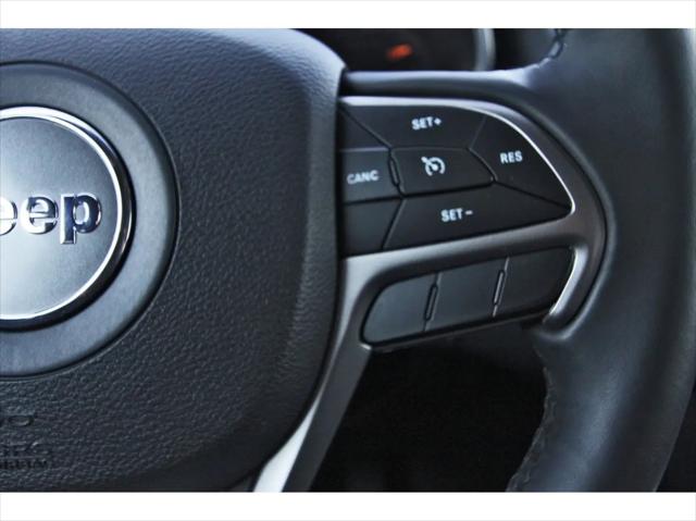 2019 Jeep Grand Cherokee Laredo E 4x2