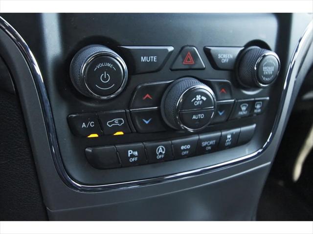 2019 Jeep Grand Cherokee Laredo E 4x2