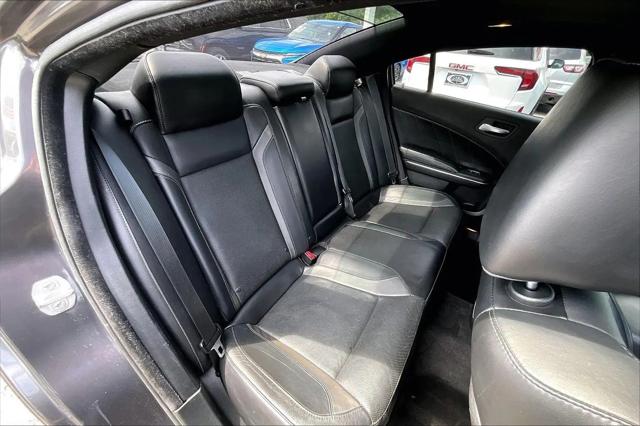 2015 Dodge Charger SXT