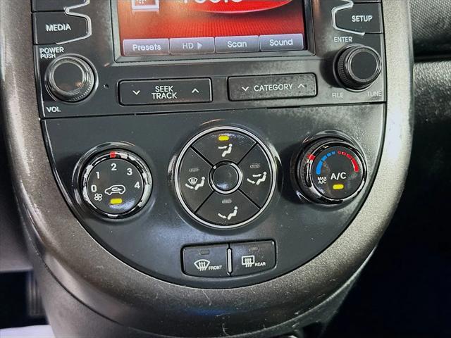 2013 Kia Soul +