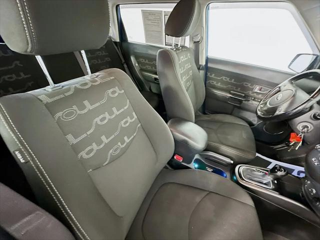 2013 Kia Soul +