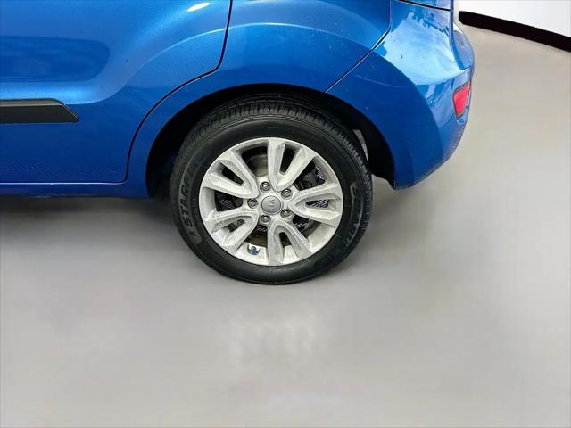 2013 Kia Soul +