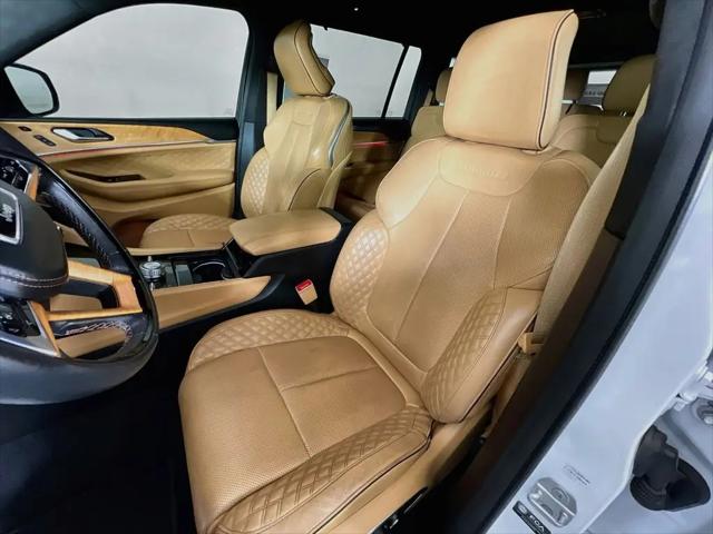 2023 Jeep Grand Cherokee L Summit Reserve 4x4
